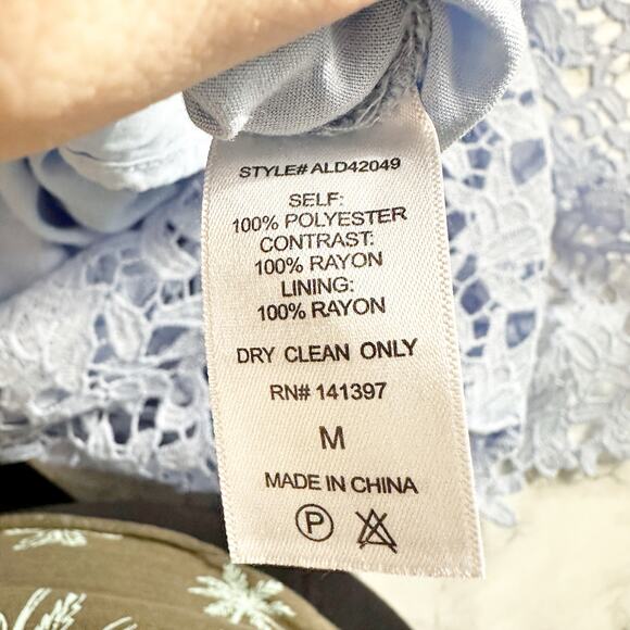 ASTR the Label Lace A-Line Midi Dress in Periwinkle Blue women's size Medium - Picture 10 of 14